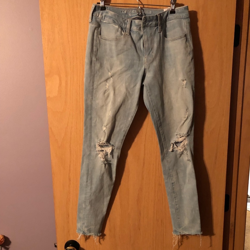 American Eagle 360 super stretch ultra light size 8 jeans